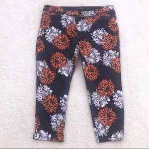 The Limited crop pants floral print size 12 navy